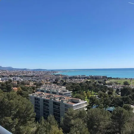 Apartment 2-room 60 M², Panoramic View, 2 Balconies, 50m Pool *